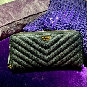 Victoria’s Secret quilted wallet